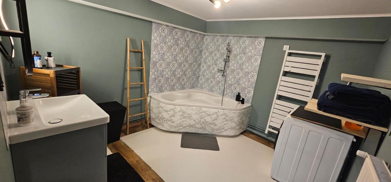 T2 Duplex Chez Lelie Home リモージュ エクステリア 写真